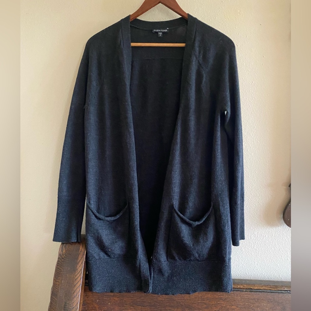 Eileen Fisher Charcoal Gray Merino Wool V neck Boyfriend Snap Button Cardigan